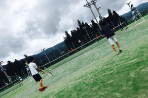 H281010_tennisclub1