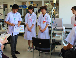 臨床検査技師養成科 オープンキャンパスにて 新潟県北里大学保健衛生専門学院の学院ブログ